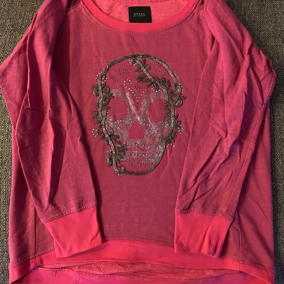 GUESS Women’s Blingy Skull High Low Top - Picture 2 of 5